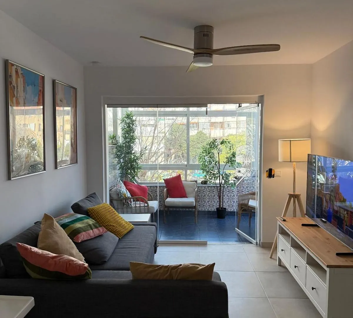 Comfortable Spacious Flat Near Station Torremolinos